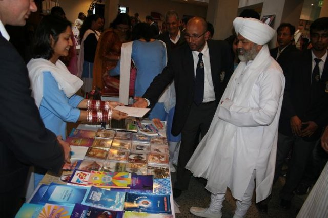 exhibition3.jpg